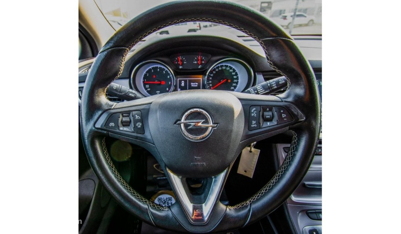 Opel Astra 2017 | OPEL ASTRA | TURBO 1.4L V4 | GCC | AGENCY FULL-SERVICE HISTORY | SPECTACULAR CONDITION | FLEX