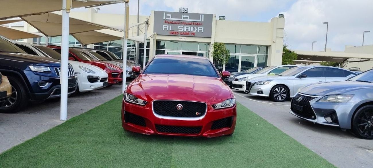 Jaguar XE