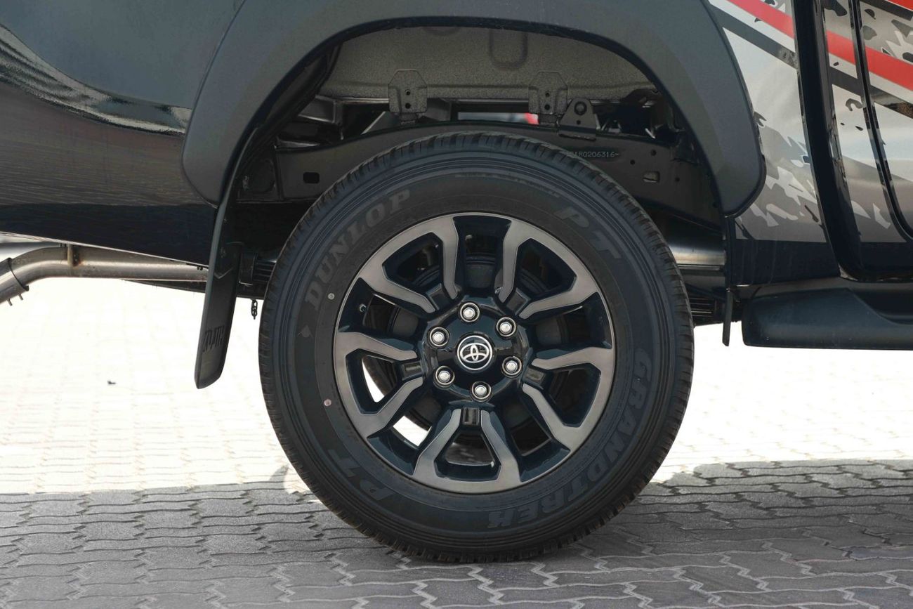Toyota Hilux 2024 Toyota Hilux 4x4 DC 2.8 ADVENTURE-Z - Black inside Black | Export Only