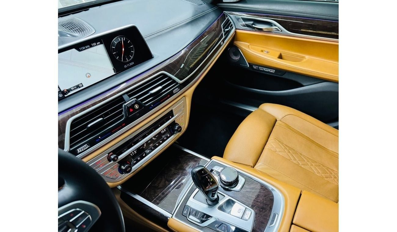 BMW 750Li Luxury Plus 4.4L