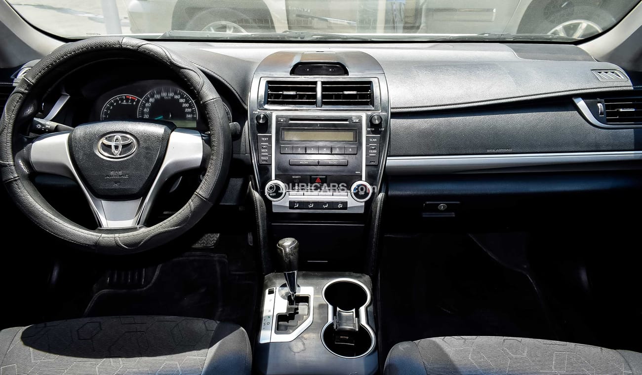 تويوتا كامري GL - بدون دفعة اولى - شامل الضريبة