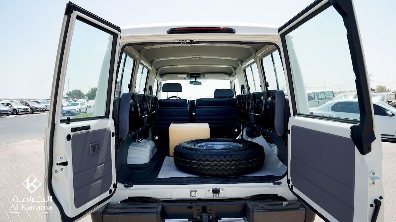 Toyota Land Cruiser 70 Toyota Land Cruiser  78 Hardtop | 4.2L Diesel 4WD | Manual Transmission | 9+ Seater