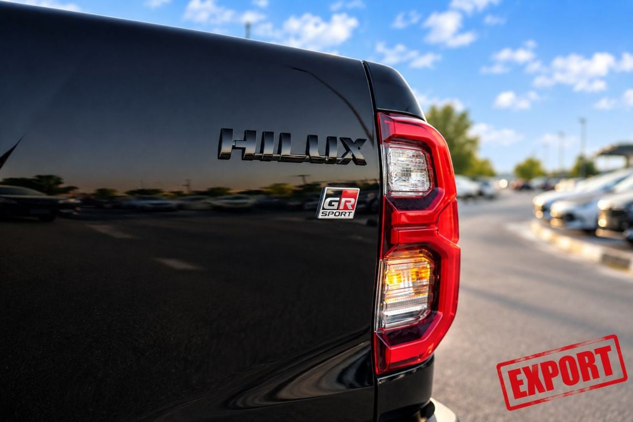 Toyota Hilux SR5 2026  Toyota Hilux GR Sport 2.8L Diesel