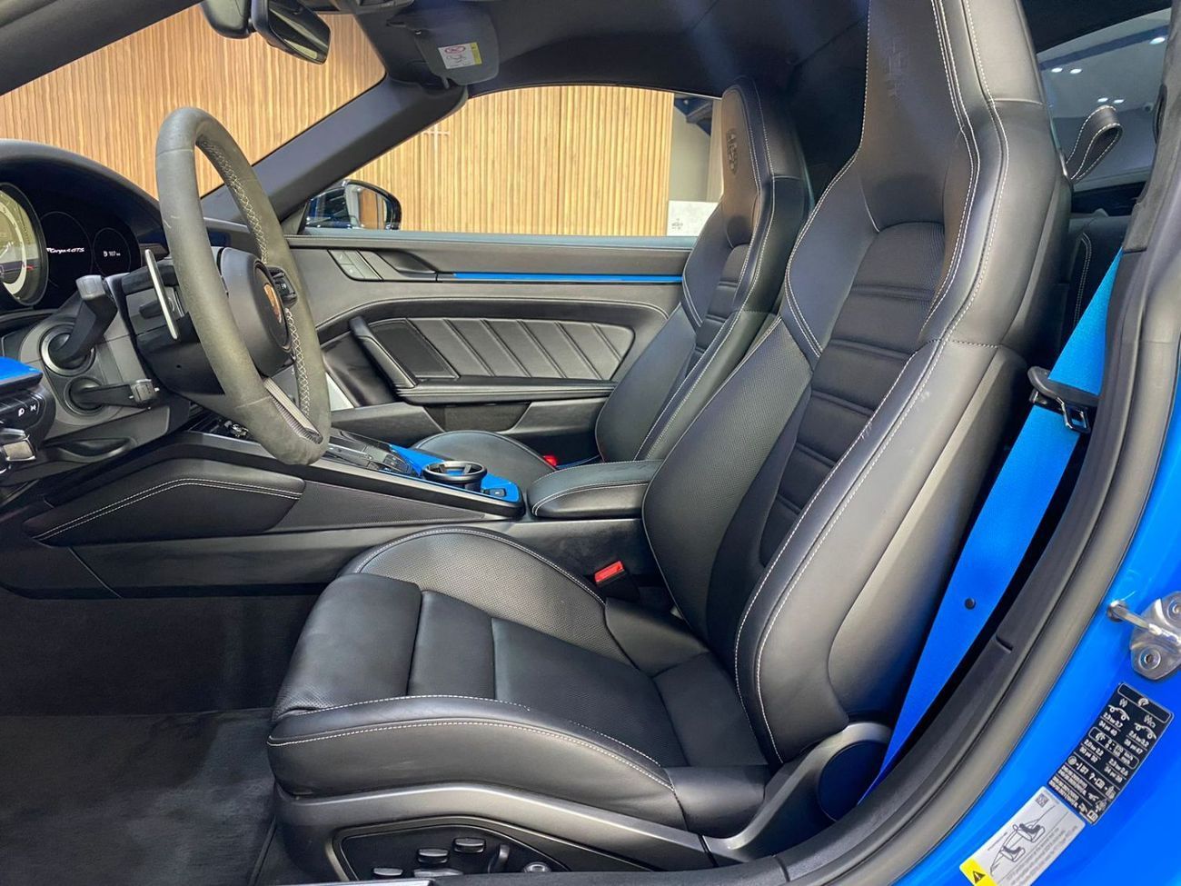 بورش 911 Targa 4 GTS 3.0L (450 HP)