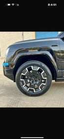 BYD Leopard 8 Smart and Brave Flagship Edition (7 Seats)