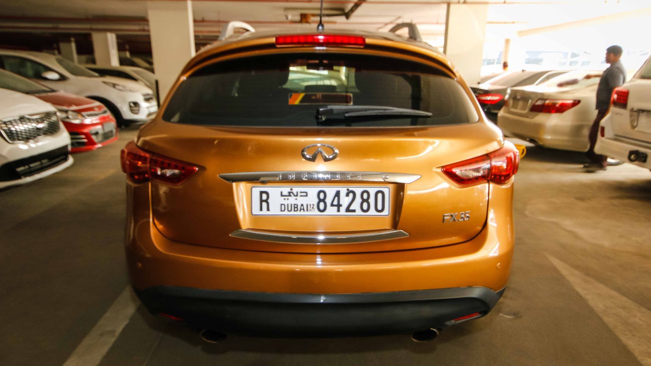 Infiniti FX35