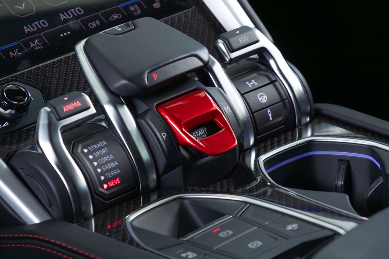 لامبورغيني اوروس STD 4.0T V8