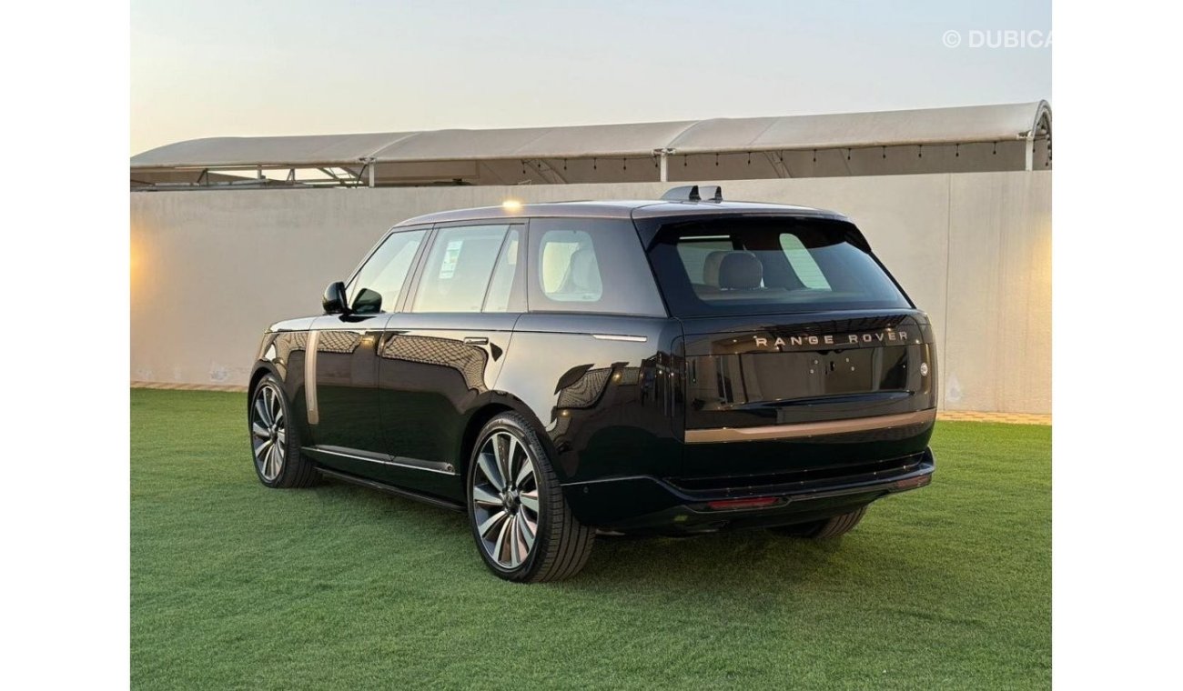 Land Rover Range Rover GCC SPEC UNDER WARRANTY AND SERVICE CONTRACT