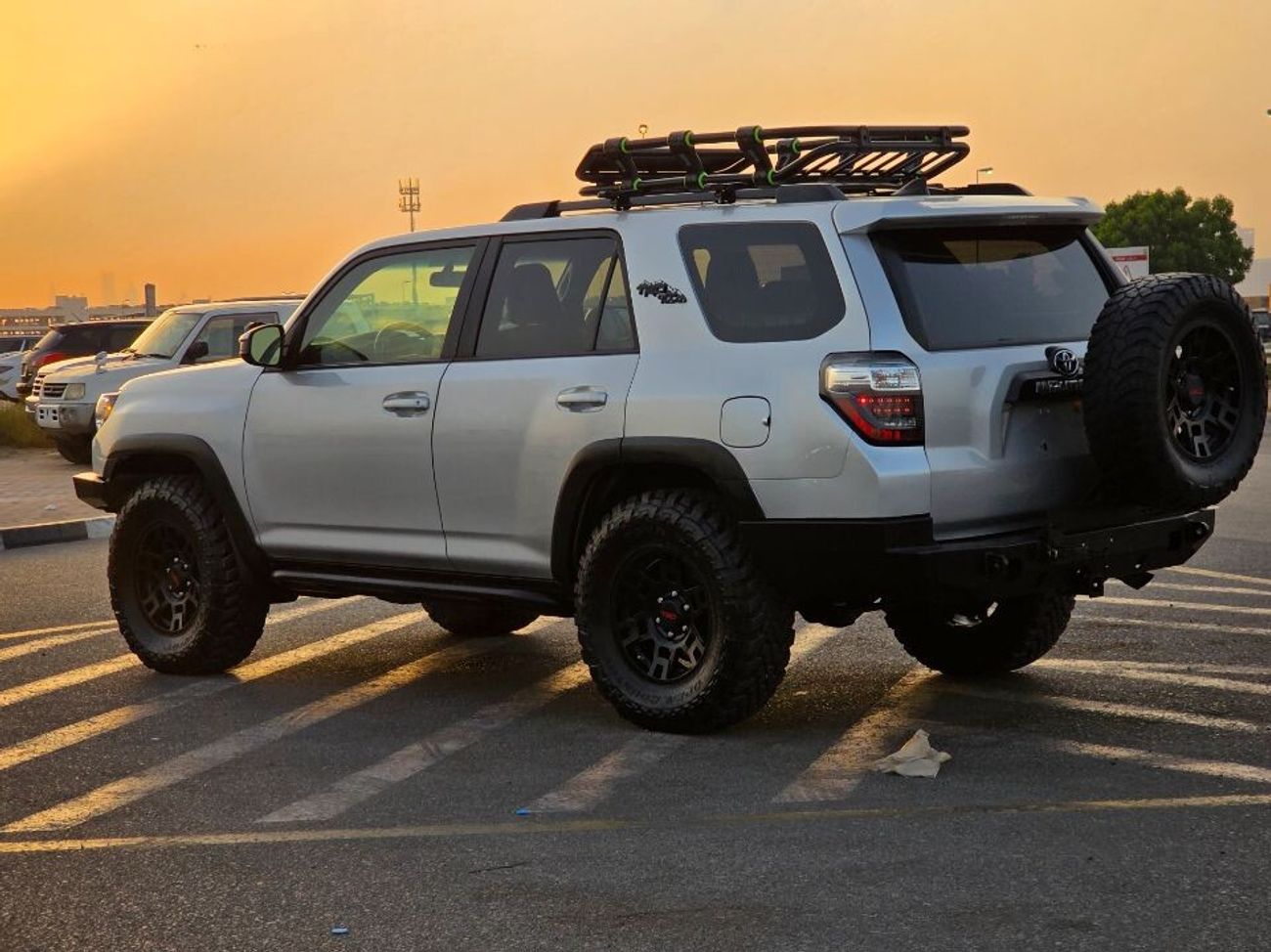Toyota 4Runner 2019 Model TRD off Road 4x4 , leather and off road