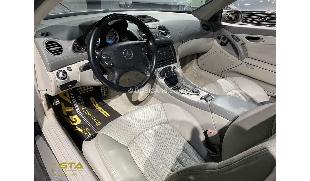 Mercedes-Benz SL 55 AMG 2005 Mercedes SL55 AMG, Full Service History, GCC, Low Kms, Immaculate Condition