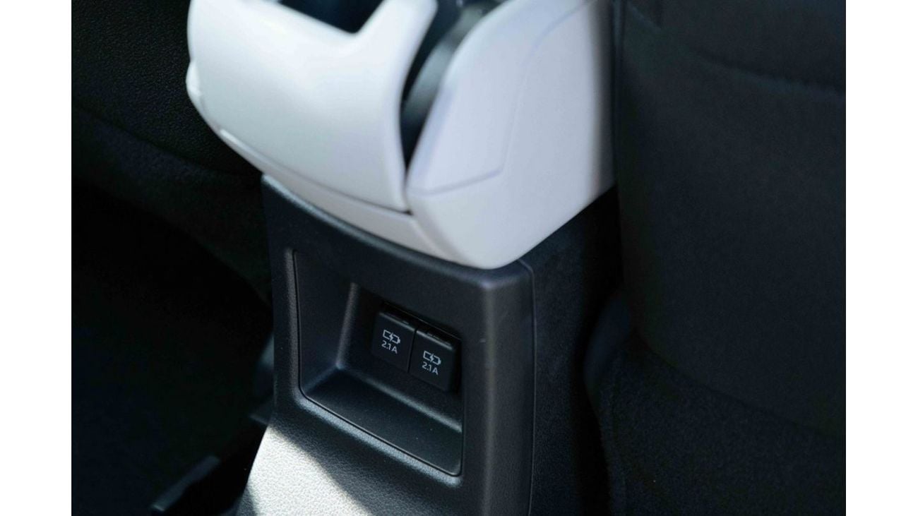 Toyota Veloz 2023 Toyota Veloz V 1.5 - Silver inside Black | Export Only