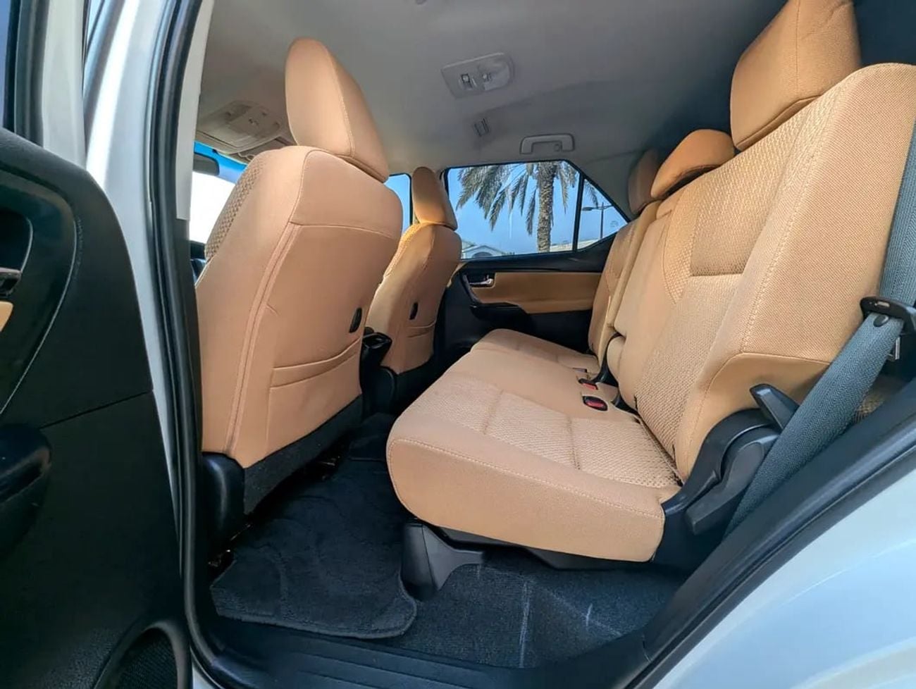 Toyota Fortuner EXR 2023 GCC specs interior and Exterior Excellent Condition