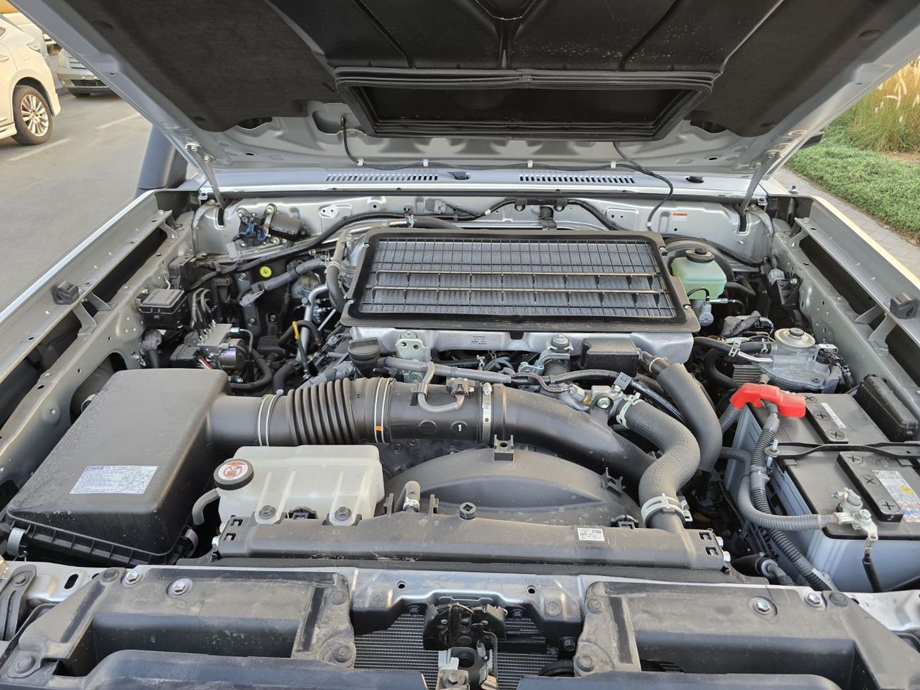 Toyota Land Cruiser 70 2024 Land Cruiser LC76 4.5L V8 Diesel MT