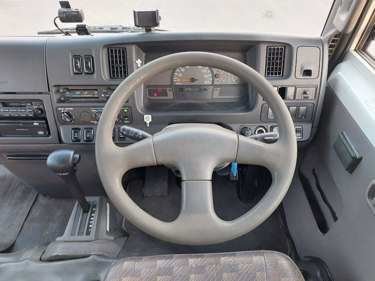 نيسان سيفيليان NISSAN CIVILIAN BUS RHD 2003 MODEL 4.2 L DIESEL AUTOMATIC(PM20191)