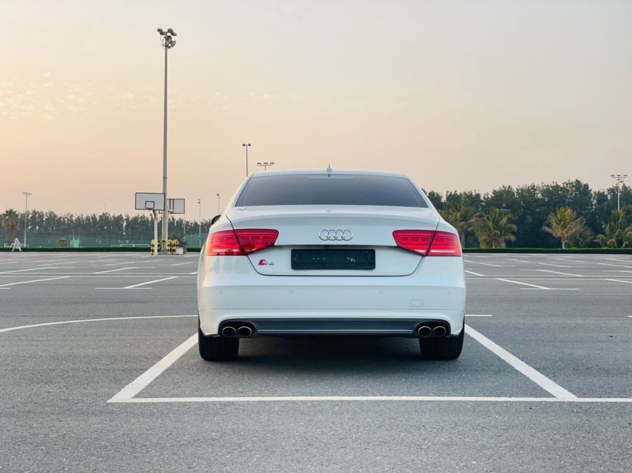 Audi S8 TFSI quattro Top AUDI S8 MODEL 2014 GCC SPACE FULL OPTION FULL SERVER HISTORY IN COMPANY