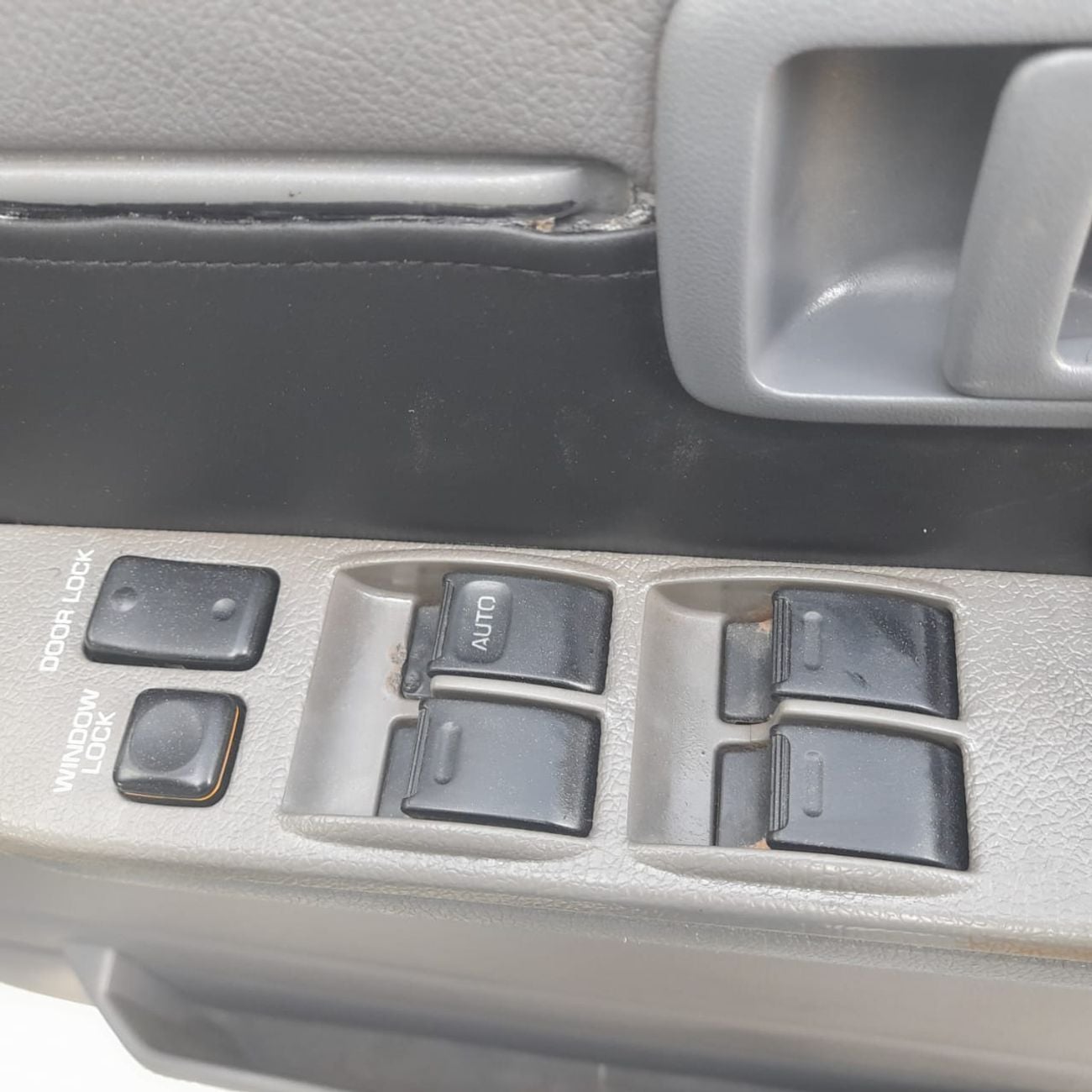 Toyota Land Cruiser Pick Up Pick up dual cab 4.5 V8 1VD diesel manual low kms Right-Hand drive