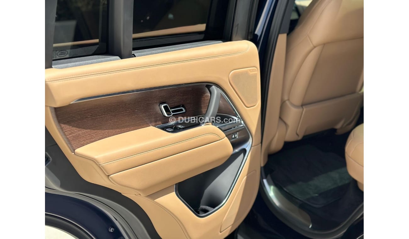 لاند روفر رينج روفر رانج روفر فوج الجديد 8 سلندر ضمان وعقد صيانة الطاير ،كامل المواصفات