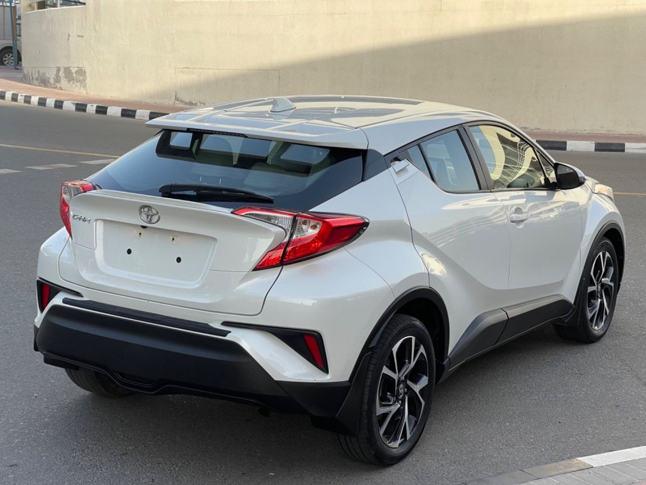Toyota CHR 2019 chr push start full option