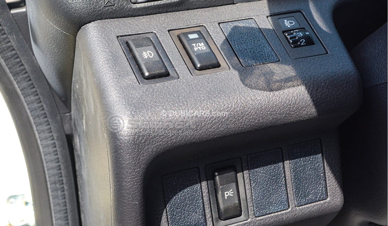 Hino 500 Hino 500 - 7, 10, 13.5, TON 4x2  21 TON 6x4 & 8 TON 4x4 AVAILABLE