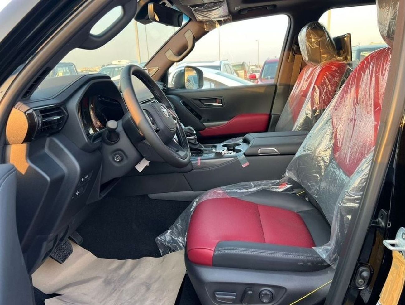 Toyota Land Cruiser TOYOTA LAND CRUISER VXR  (300 SERIES) 3.5 L 4WD