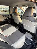 Toyota RAV4 XLE 4WD push start, leather seats 2022