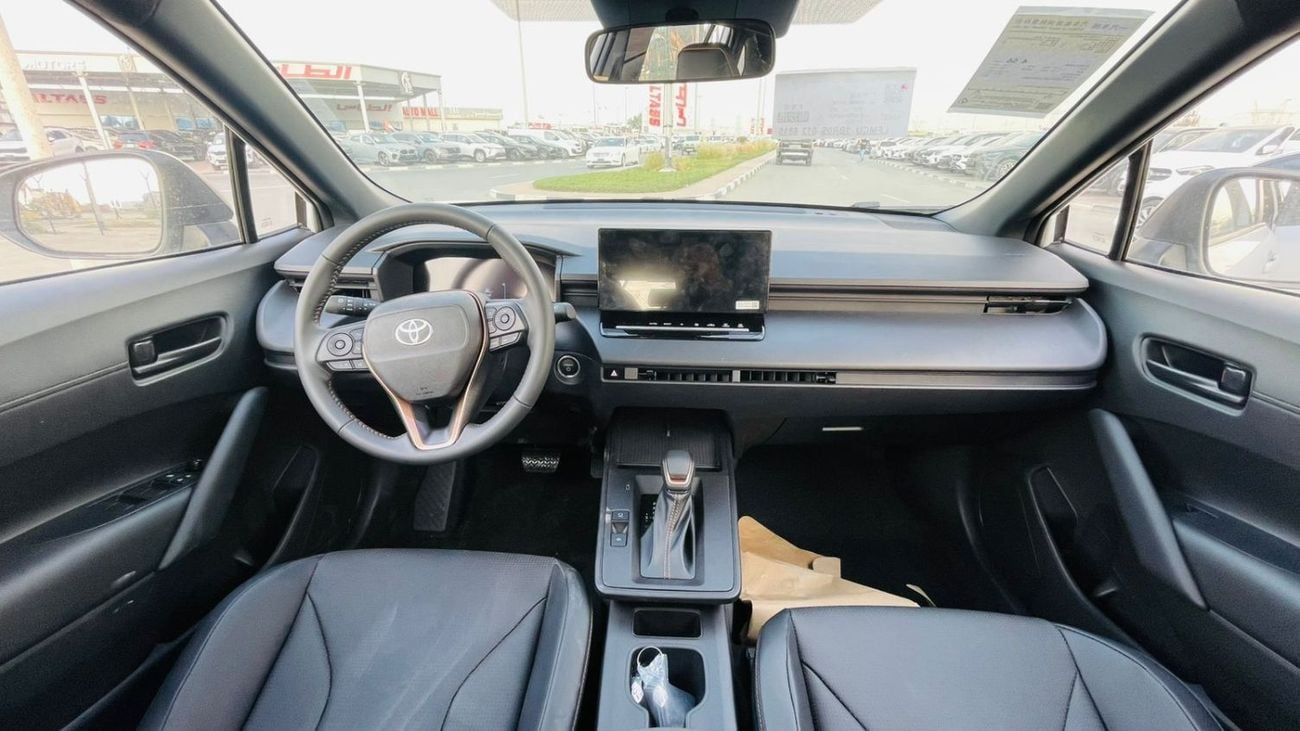 تويوتا كورولا كروس 2.0L