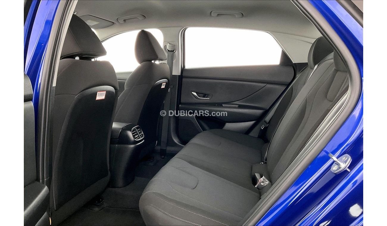 Hyundai Elantra Smart