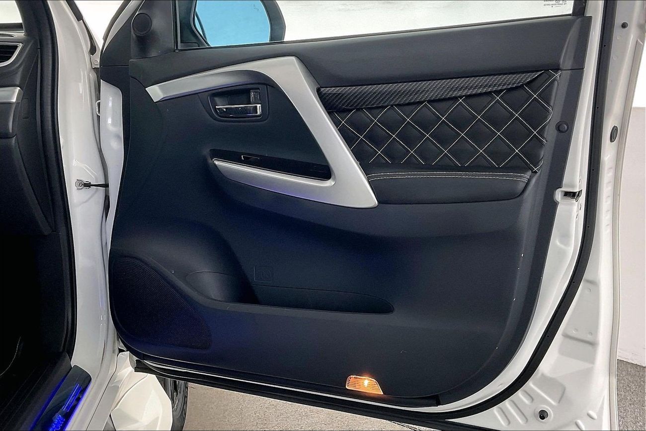 ميتسوبيشي مونتيرو سبورت Signature Edition | شامل الضمان | 0 ﺪﻔﻋﺓ ﺃﻮﻟﻯ