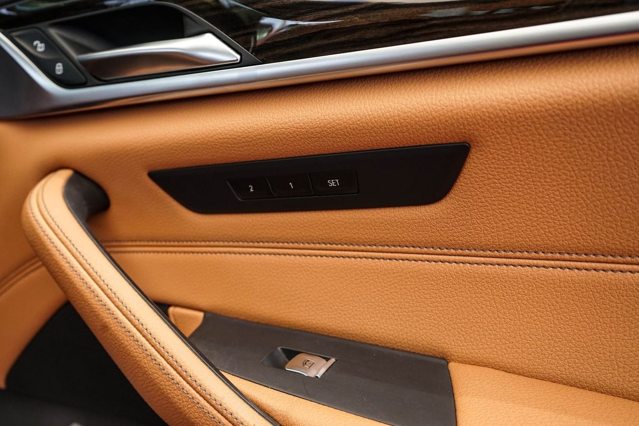 بي أم دبليو 520i 2.0L Twin Power Turbo Inline-4 Engine