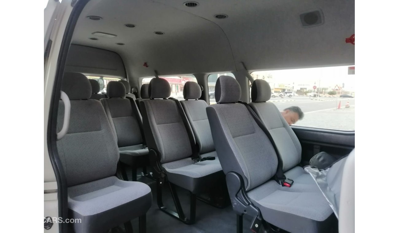 Toyota Hiace GLX