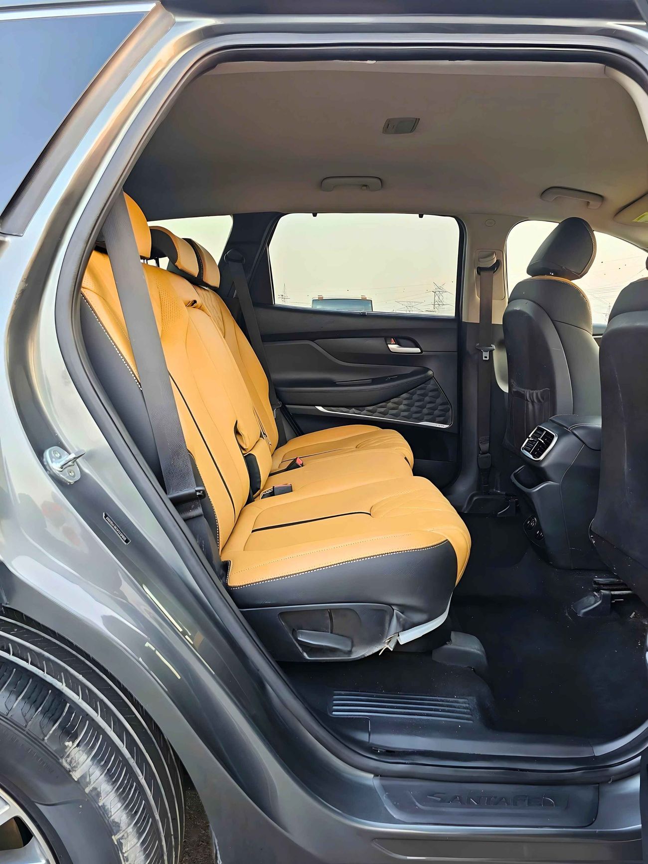 Hyundai Santa Fe SEL V4/ ELECTRIC  AND LEATHER SEATS/ DVD CAMERA/ 682 MONTHLY / LOT#60360