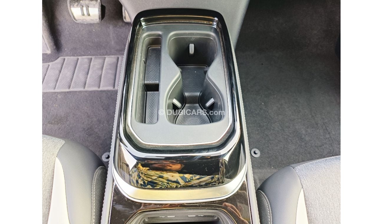 Volkswagen ID.4 CROZZ, 2 POWER SEATS / DVD / PANORAMIC ROOF (CODE # 5866)