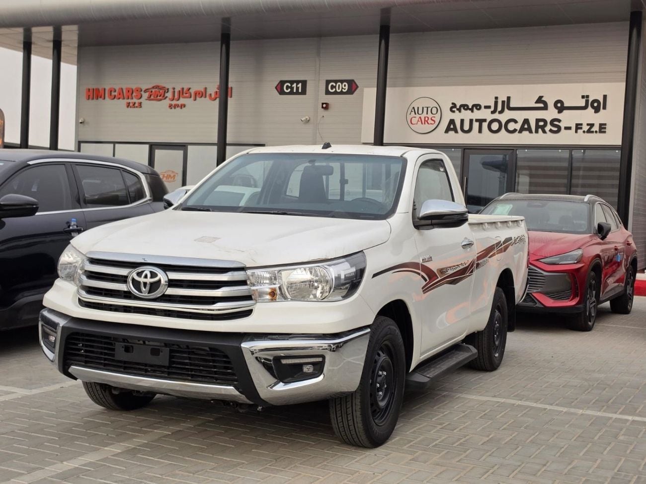 تويوتا هيلوكس STD 2.0L 4x2