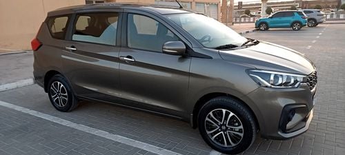 Suzuki Ertiga TOP OPTION 2024 GCC 7 SEATER (ACCIDENT FREE ORIGINAL PAINT PERFECT CONDITION)