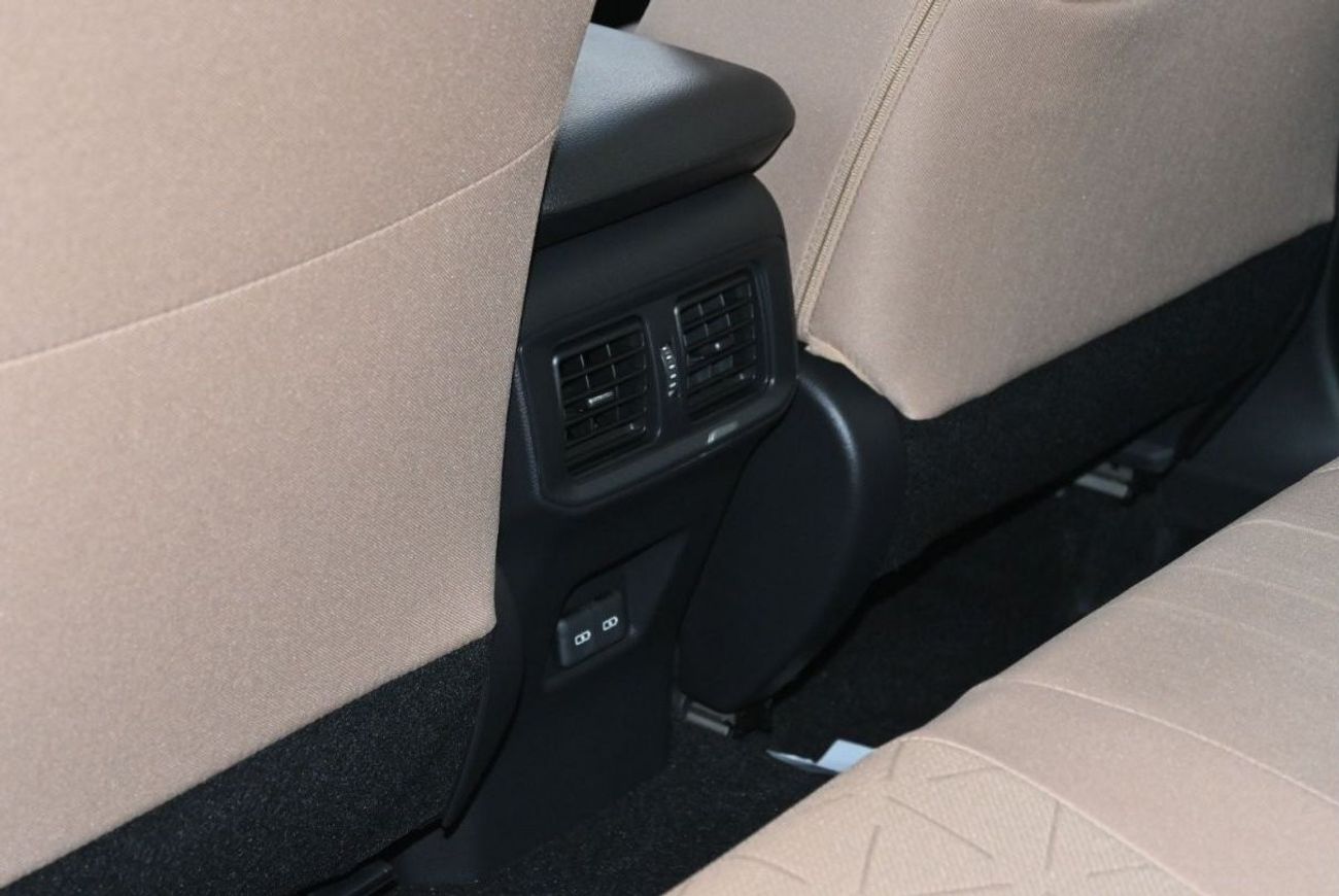 تويوتا راف ٤ Toyota RAV4 2.5L Hybrid, White, CUV, AWD, 5Doors