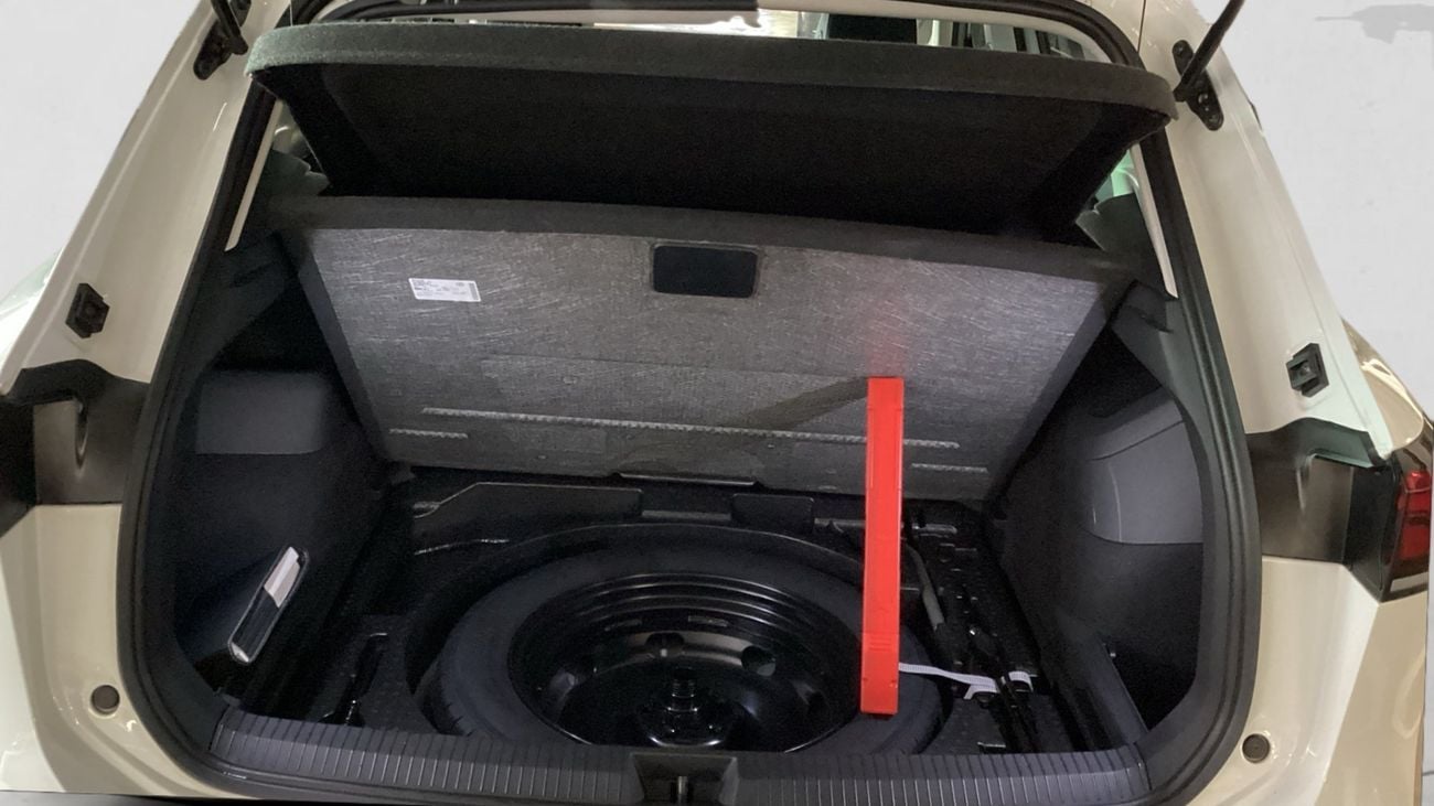 فولكس واجن تيجوان LIFE | شامل الضمان | 0 ﺪﻔﻋﺓ ﺃﻮﻟﻯ