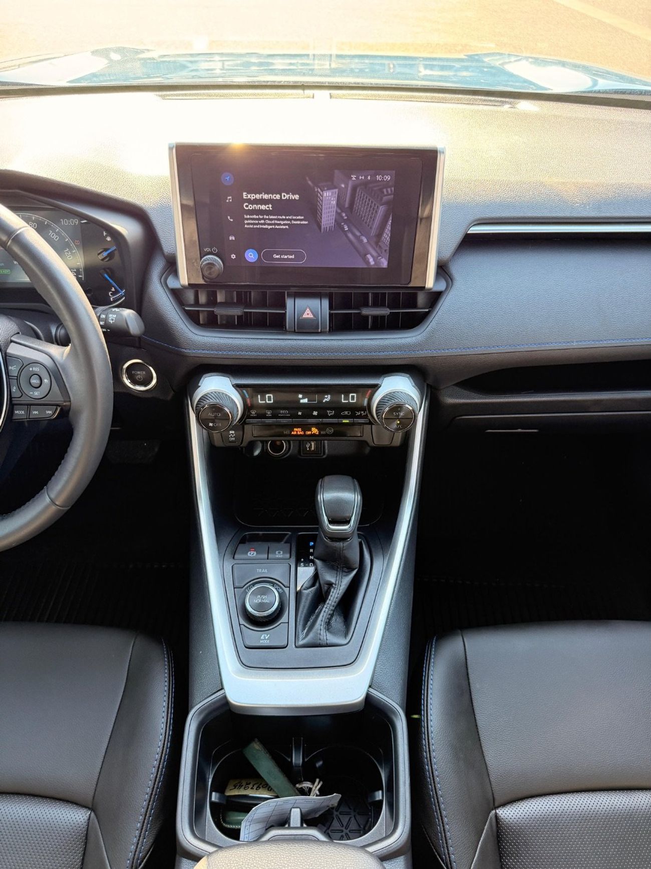 تويوتا راف ٤ Hybrid SE black edition 2023 full option