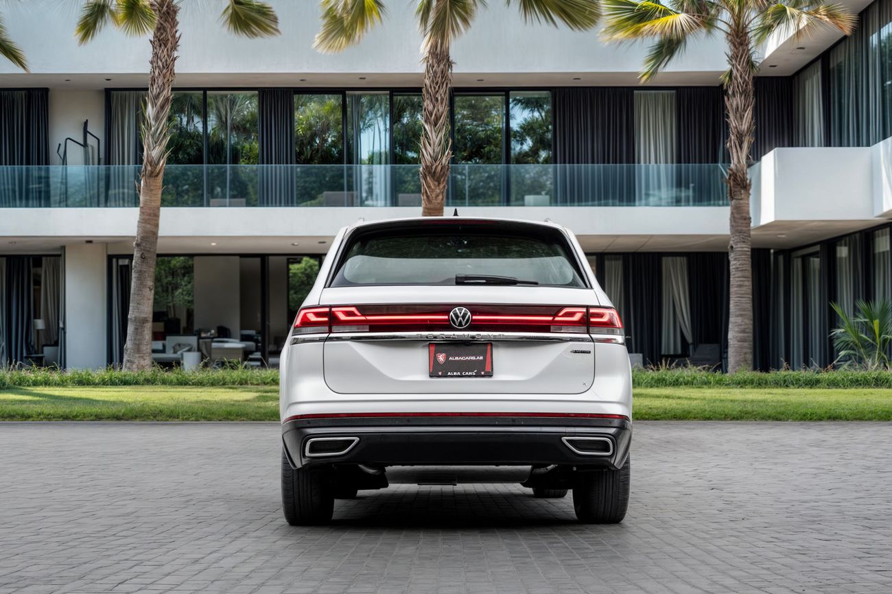 Volkswagen Teramont Teramont Comfortline | 2,938 P.M | 0% Downpayment | Excellent Condition!