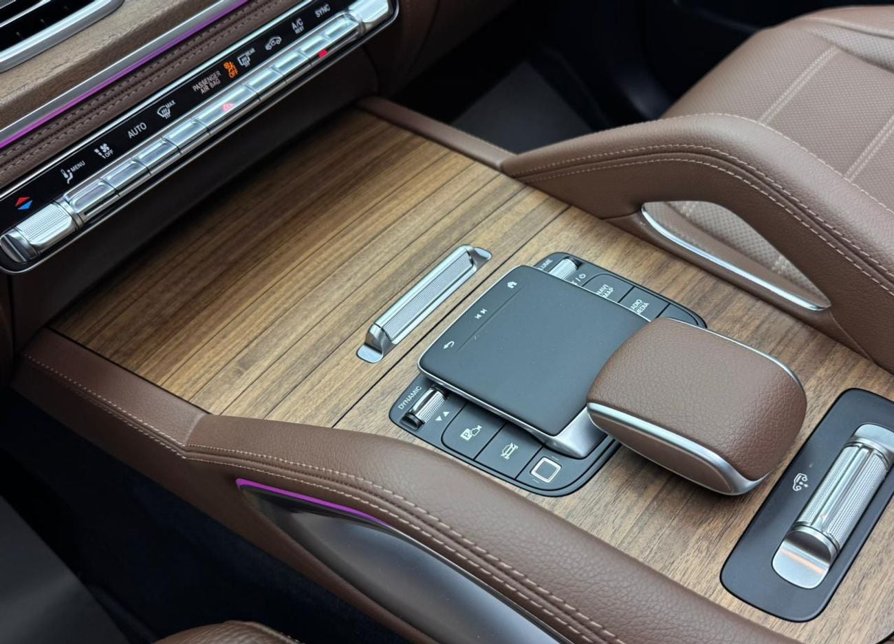 Mercedes-Benz GLS 450 2025 Mercedes-Benz GLS450 4MATIC, Mercedes Warranty, Brand New, 7 Seater, GCC