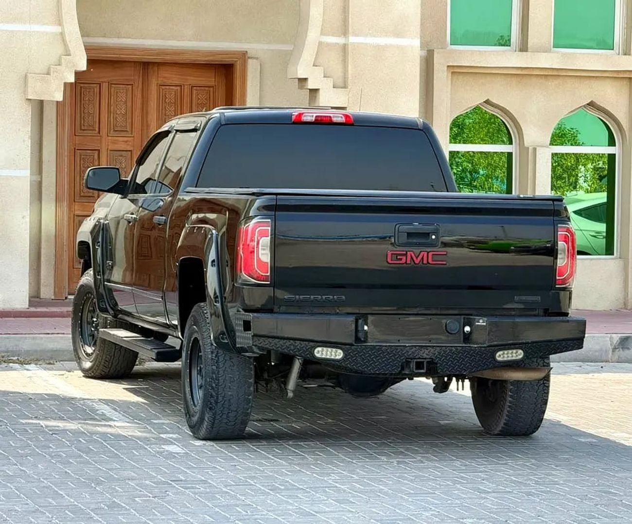 GMC Sierra 1500 CREWCAB SLT SLT American Specs Excellent Condition
