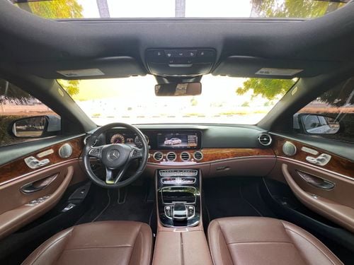 مرسيدس بنز E300 AMG