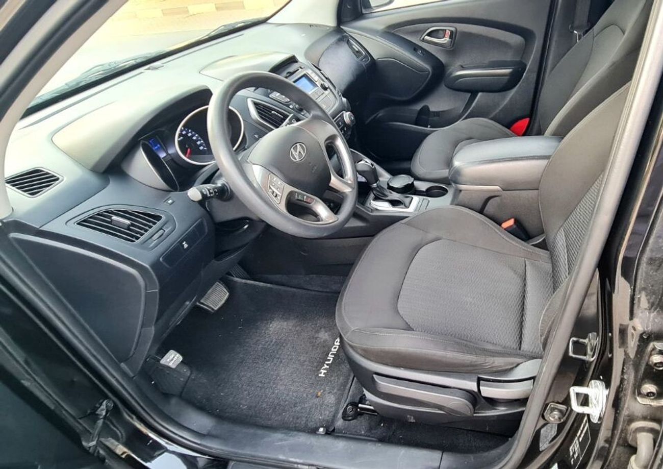 Hyundai Tucson HYUNDAI TUCSON 2015 LIMITED GCC  4WHEEL