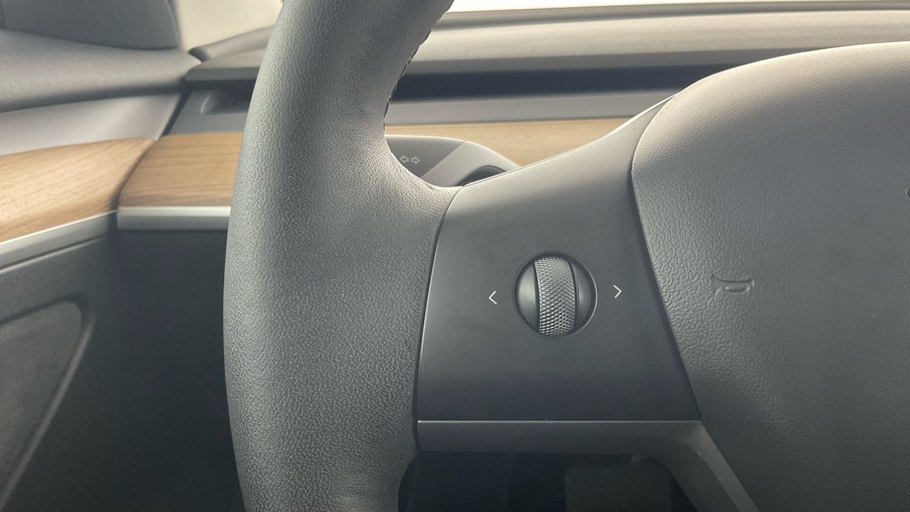 تسلا موديل 3 Standard | upto AED 20,000 Ramadan Discount | شامل الضمان | 0 ﺪﻔﻋﺓ ﺃﻮﻟﻯ