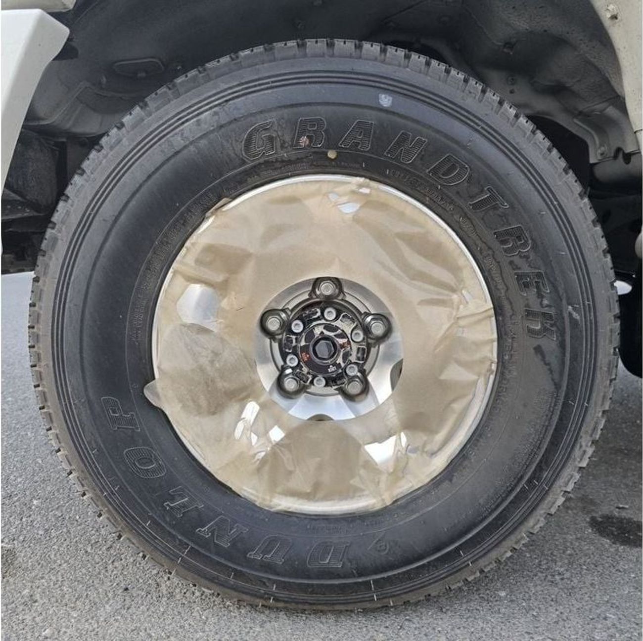 Toyota Land Cruiser Pick Up 2023 LC79 4.5L V8 Diesel MT Full option