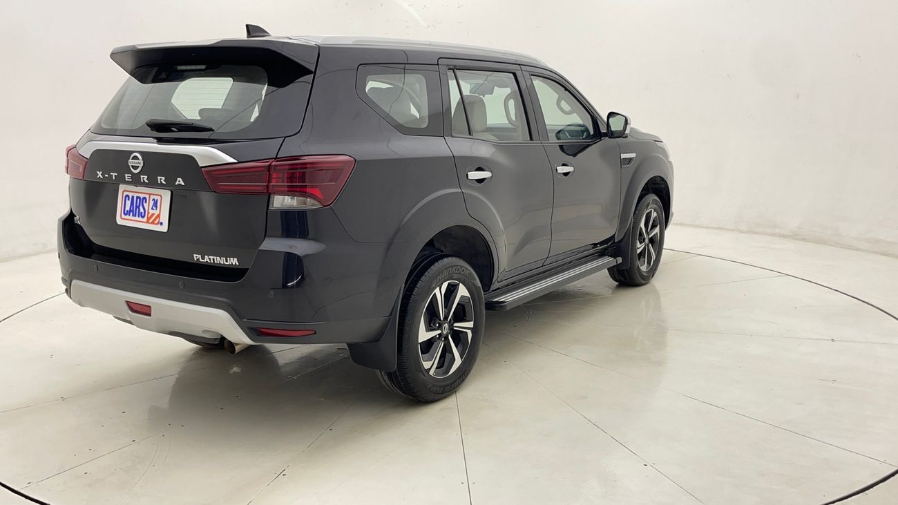 نيسان إكستيرا PLATINUM 2.5 | بدون دفعة مقدمة | اختبار القيادة في المنزل