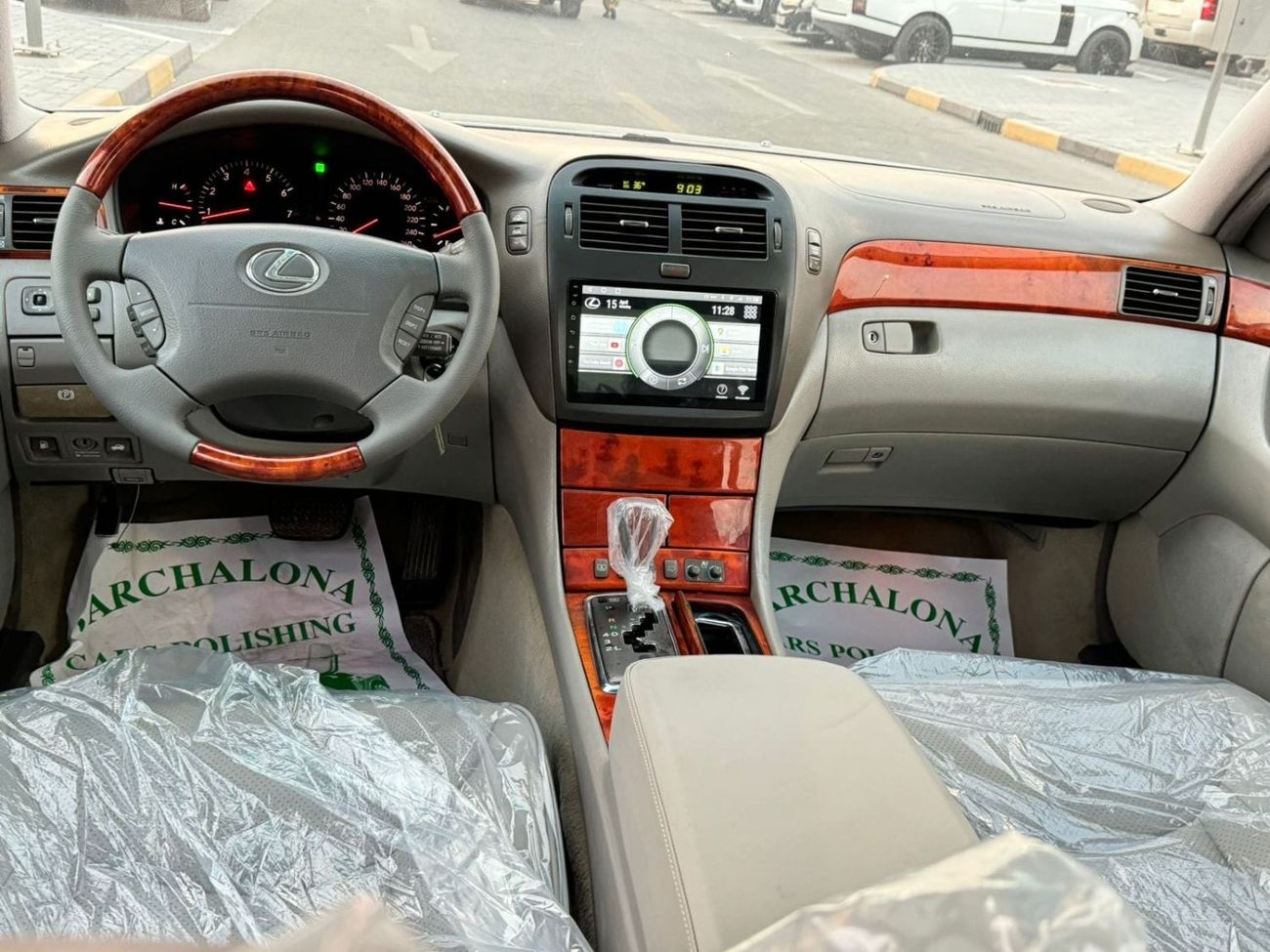 Lexus LS 430 In excellent condition and requires no expenses