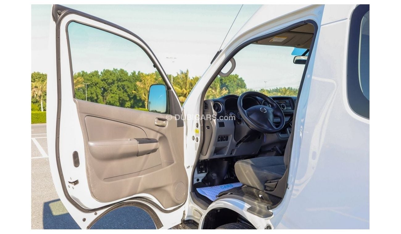 نيسان NV350 2020 Urvan Micro Bus - 13 Seater - Passenger Van - M/T Petrol - GCC - Ready to Drive