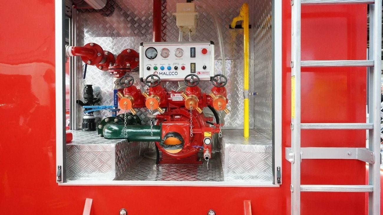 Hino 500 Hino- 1221 Fire and Rescue Truck