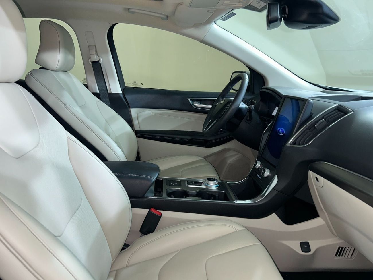فورد إدج TITANIUM ED-STN322/AL TAYER MOTORS/ AL QOUZ SHOWROOM