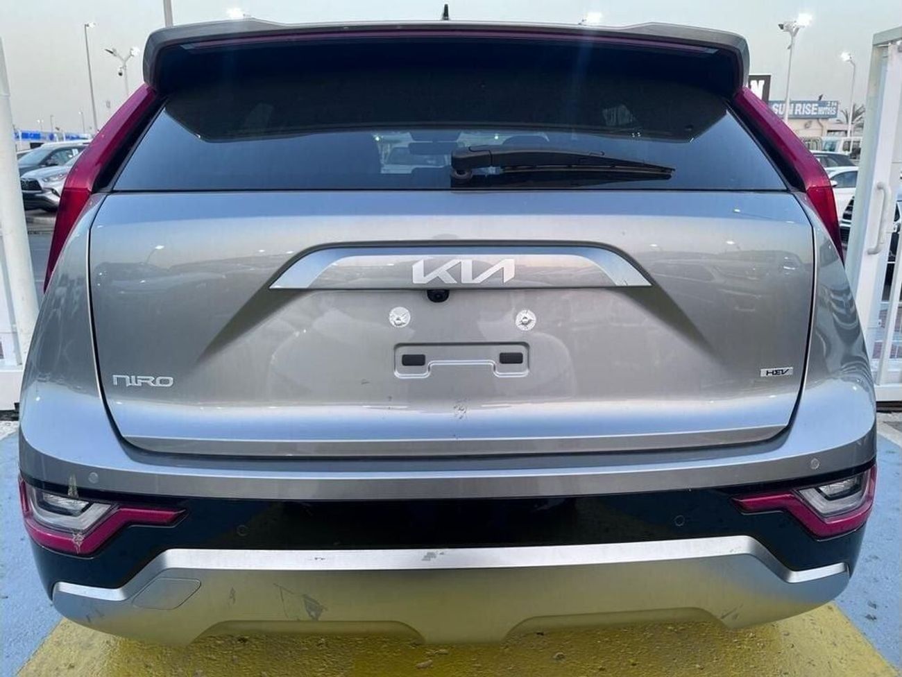 كيا نيرو 1.6L HYBRID A/T 2023